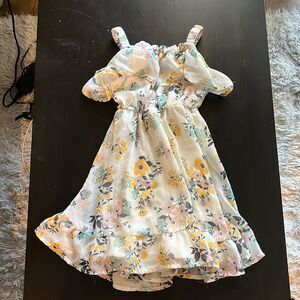 Emma & Elsa White Yellow Floral Ruffle Girls Kids Dress size 6